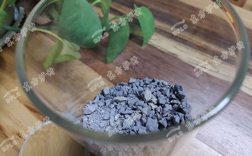 低水泥耐火澆注料表面出現(xiàn)損壞的三大原因！